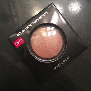 ‘ Rose Gold ’ Black Radiance Baked Bronzer